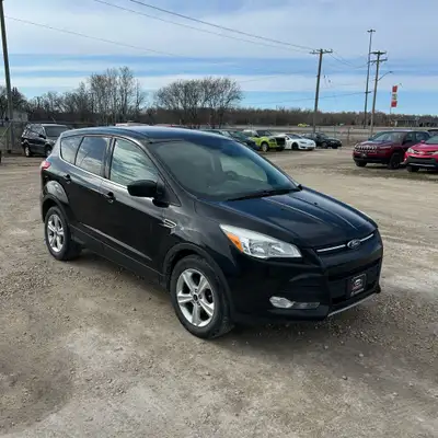 REDUCED!!! BACKUP CAMERA, HEATED SEATS!!! 2015 Ford Escape SE FWD Clean with features including. Bac...