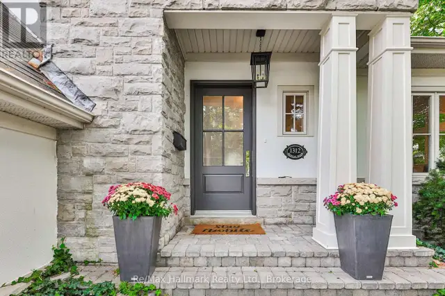 1310 DUNCAN ROAD Oakville (MO Morrison), Ontario in Long Term Rentals in Oakville / Halton Region - Image 3