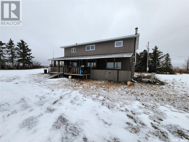 Roughbark Acreage Lomond Rm No. 37, Saskatchewan in Houses for Sale in Regina