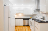 MAGNIFIQUE 4 1/2 À LOUER À OUTREMONT Le 1000 PRATT est un immeuble prestigieux situé dans un secteur... (image 2)