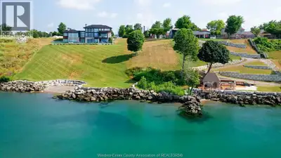 Premium WATERFRONT LOT with Breakwall! Located on the sought-after Seacliff Drive in beautiful Leami...