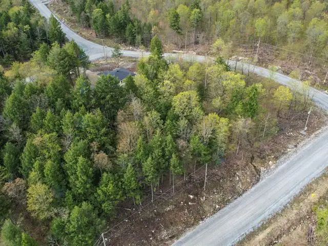 7 Ch. de l'Aperçu Val-des-Monts, Quebec62863333053187124