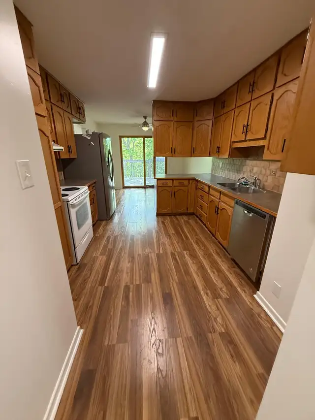 3 Bedroom Upper Level – Duplex