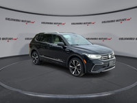 // ACCIDENT FREE!! // This 2022 Volkswagen Tiguan Highline R-Line 4MOTION is a refined SUV that blen... (image 1)