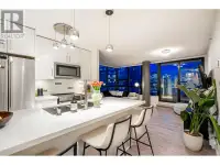 2807 909 MAINLAND STREET Vancouver, British Columbia