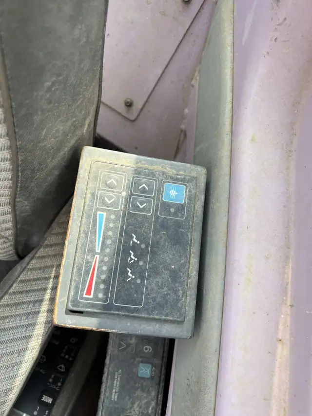 1999 Sumitomo SH135 U Excavator LOW Hours #7470 DP in Heavy Equipment in Edmonton - Image 37