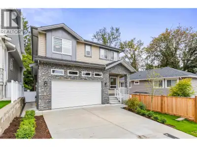 Perfectly positioned in the heart of Silver Valley and backing onto serene greenspace, this 6-bed, 4...