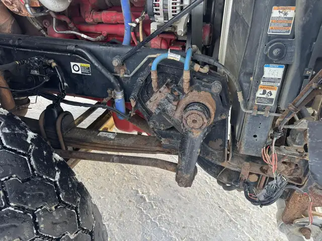 2012 KENWORTH T800 in Heavy Trucks in Saskatoon - Image 11