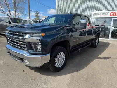 Kingsway Auto Centre 11130 149 St, Edmonton, AB Call or Text: 587-568-3149 2020 CHEVROLET SILVERADO...