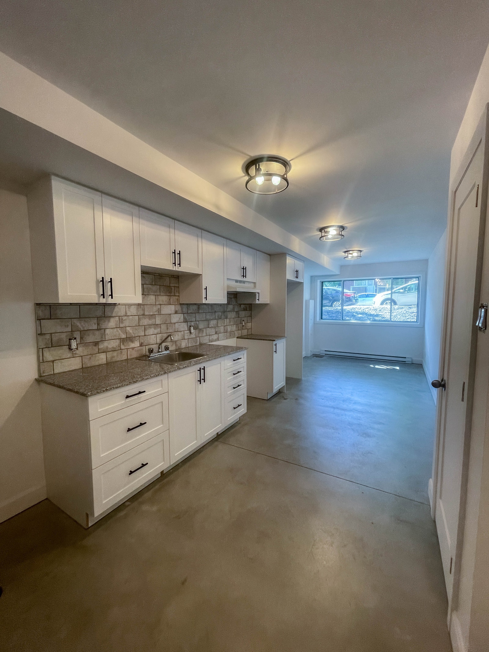1070 rue Mistral — photo 1