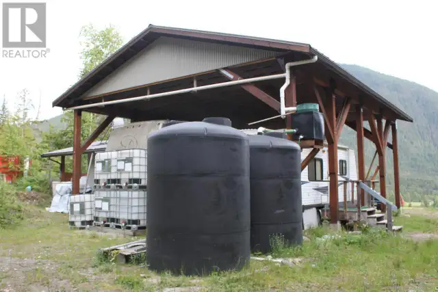 736 BARTLEY Road Nakusp, British Columbia in Land for Sale in Nelson - Image 16