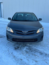 2013 Toyota Corolla CE Sedan 1.8L FWD Livraison partout au Québec possible ** Tous les échanges sont... (image 9)