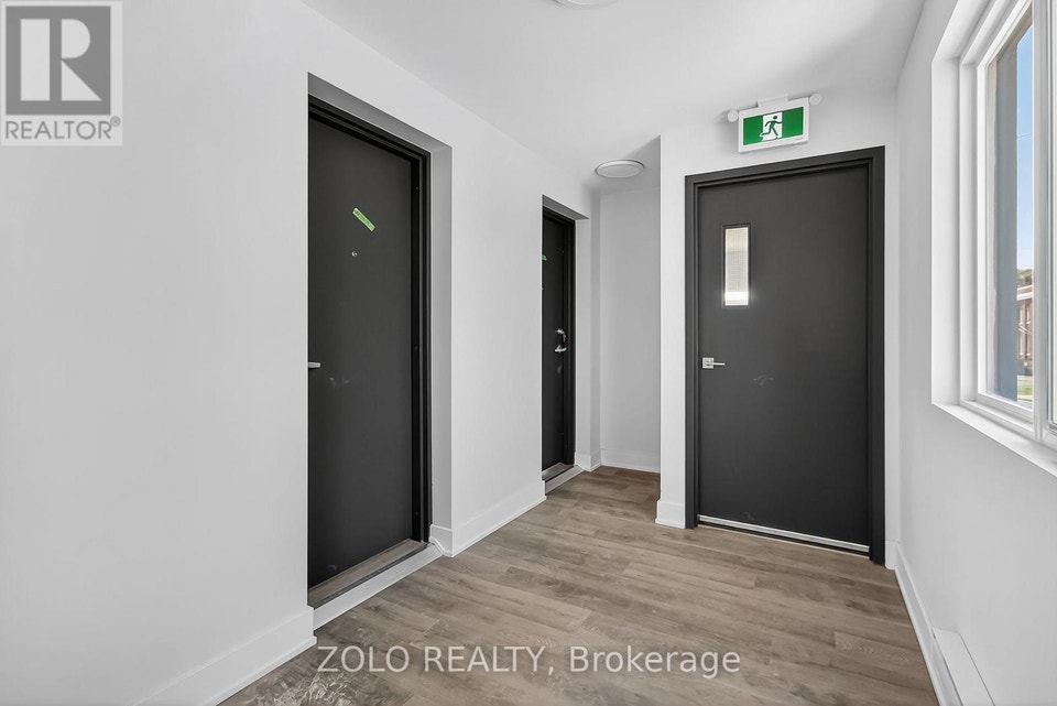 UNIT # 8 - 206 WELLINGTON STREET Chatham-Kent (Wallaceburg), Ont 4