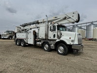 CAT C15 / Allison! Tandem Steer 2007 Western Star 4900 with Terex AH100 Barehand Bucket Truck KMS: 2... (image 1)