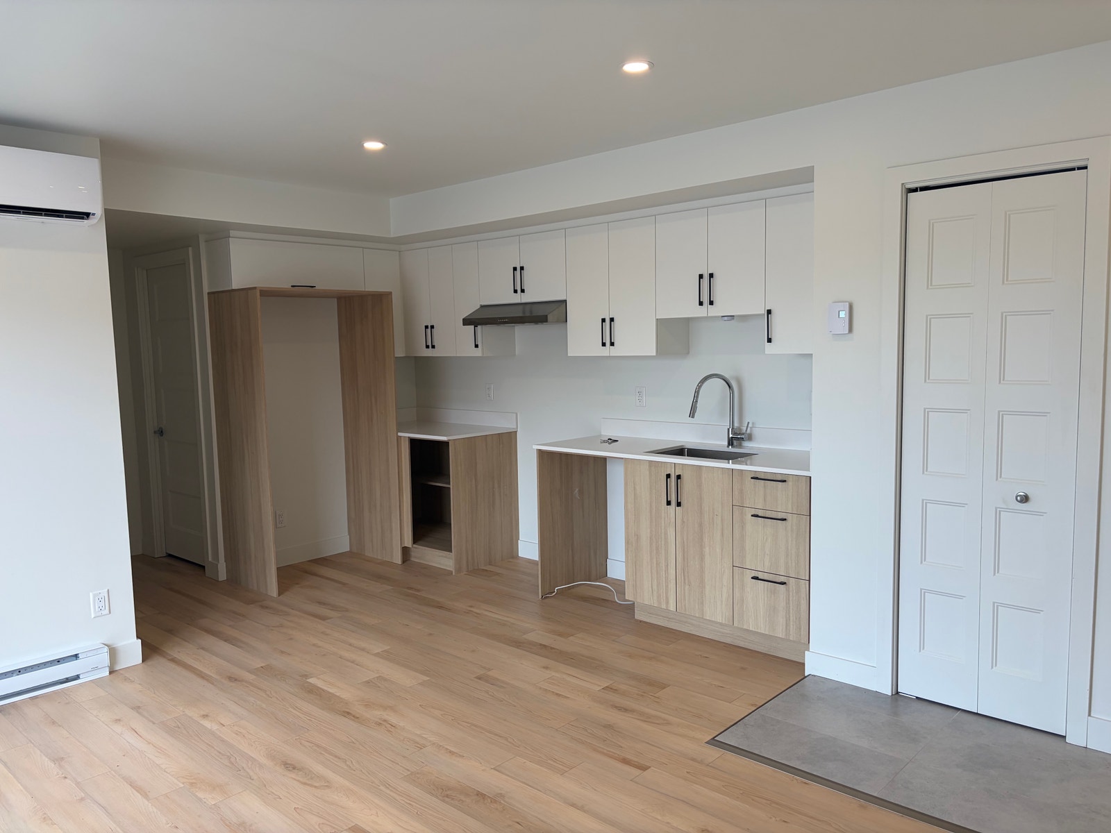 115 48e rue Ouest — photo 1