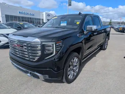 Leather Seats, Cooled Seats, Bose Premium Audio, Wireless Charging, Heated Rear Seats! This 2024 GMC...