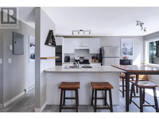 4817 Snow Pines Road Unit# D Big White, British Columbia in Houses for Sale in Penticton - Image 4