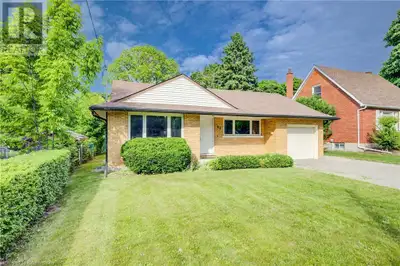 Turnkey Legal Duplex in Prime Westmount Location – Ideal for Investors or Multigenerational Living!...