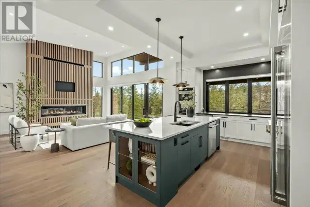 124 Wildsong Crescent W Vernon, British Columbia in Condos for Sale in Fort St. John - Image 9