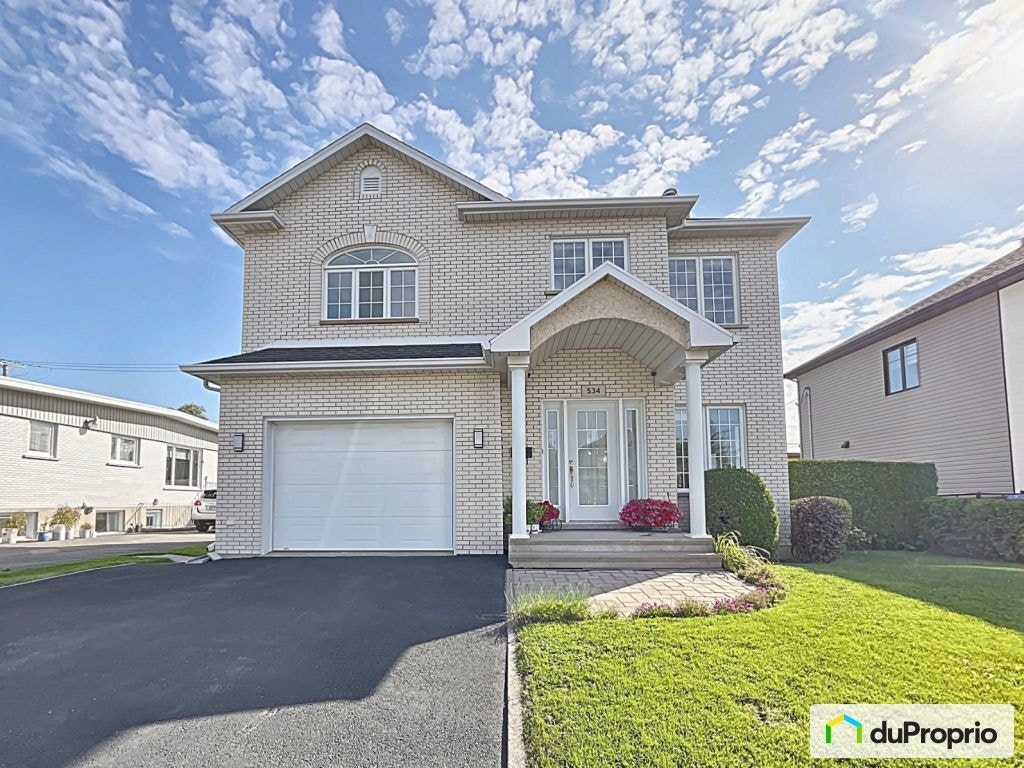 $630,000 - 2 Storey for sale in Beauport — photo 1