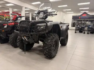 2026 Honda Rubicon 520 independent rear suspension with power steering and manual foot shift transmi...
