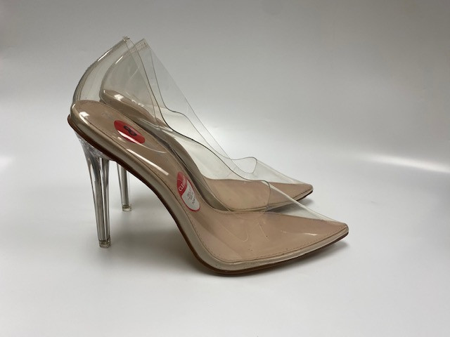 PUBLIC DESIRE-WOMEN TRANSPARENT  HIGH HEELS , SIZE-8 in Women's - Shoes in Mississauga / Peel Region - Image 2