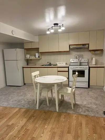Open Concept 1 Bedroom + Den Basement Apartment in Brampton