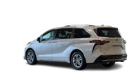 Recent Arrival! 2023 Toyota Sienna Limited Leather, Moonroof, All Power Options, Bluetooth, Navigati... (image 9)