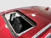Aucun Dossier de Dommage, Toit Ouvrant, Systeme de Navigation "GPS", Interieur en Cuir, Radio HD, Si... (image 2)