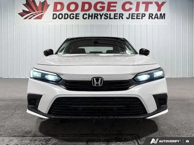 2022 Honda Civic Sedan Sport | Moonroof | Traffic Sign in Cars & Trucks in Saskatoon - Image 10