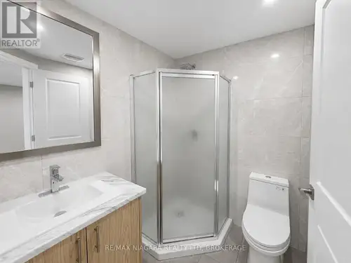 RENOVATED APARTMENTS – ST. CATHARINES (WESTCHESTER) 139–143 Westchester Crescent Starting from: • Ba...