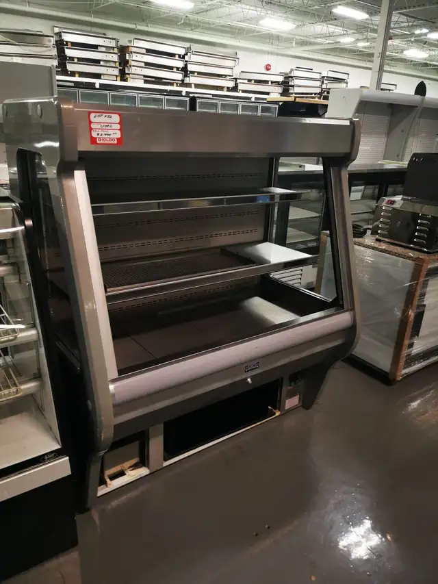 Used Pastry Cases, Used Deli Cases, Used Restaurant Equipment in Industrial Kitchen Supplies in City of Toronto - Image 11