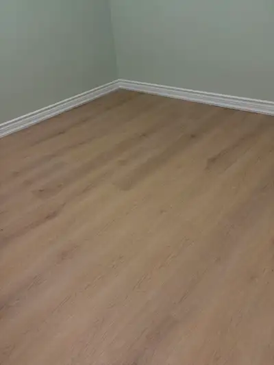 The room is newly built in my double car garage, fully insulated, 10 ft ceiling, 11ft x9.5 ft big. I...