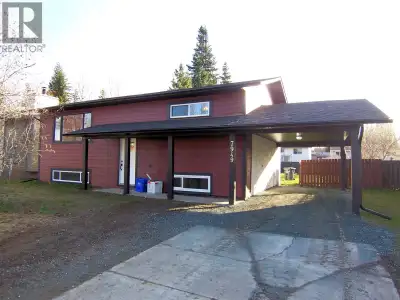 This 4 bedroom 2 bathroom updated home in lower college heights features redone kitchen and bathes,...