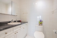 Plus de choix, plus de confort, à portée de main ! Découvrez nos locations d'appartements adaptées à... (image 5)