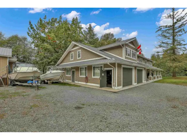 2831 184 STREET Surrey, British Columbia in Houses for Sale in Delta/Surrey/Langley - Image 7