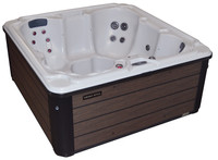 Viking Spas Hot Tubs (In Stock Now!) – Royale (5-6 Person)