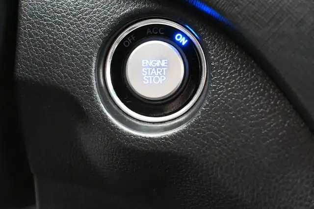 2017 Hyundai Santa Fe PREFERRED HEATED SEATS | BACKUP CAMERA | A in Cars & Trucks in Dartmouth - Image 13