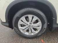 Vehicle Description This One-Owner, Clean CARFAX Honda CR-V comes with low kilometres and offers the... (image 9)