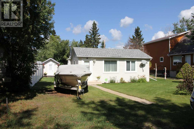522 1 Street Loon Lake, Saskatchewan in Houses for Sale in Lloydminster