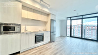 MODERN 2-BED, 2-BATH CONDO WITH STUNNING CITY VIEWS