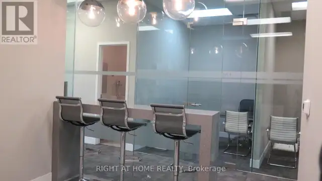 UNIT # 18 - 1725 KINGSTON ROAD Pickering (Village East), Ontario in Commercial & Office Space for Rent in Oshawa / Durham Region - Image 16