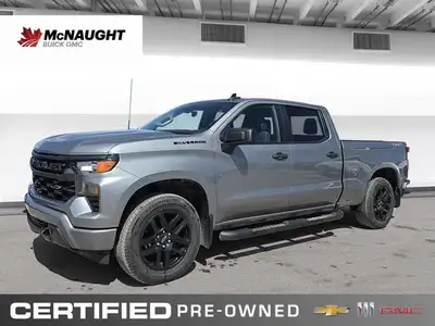 This 2024 Chevrolet Silverado 1500 Custom is powered by a capable 2.7L turbocharged I4 engine paired...