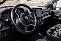 QUICK ORDER PACKAGE 2HZ -inc: Engine: 6.7L Cummins I-6 Turbo Diesel Transmission: 6-Speed Automatic,... (image 8)