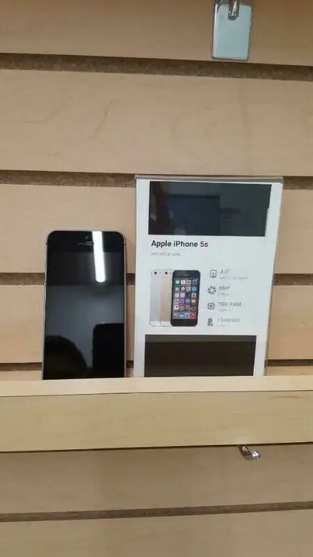 SUMMER SALE iPhone 5S 5C SE 16GB 32GB 64GB Unlocked  1YR WAR in Cell Phones in Calgary - Image 6