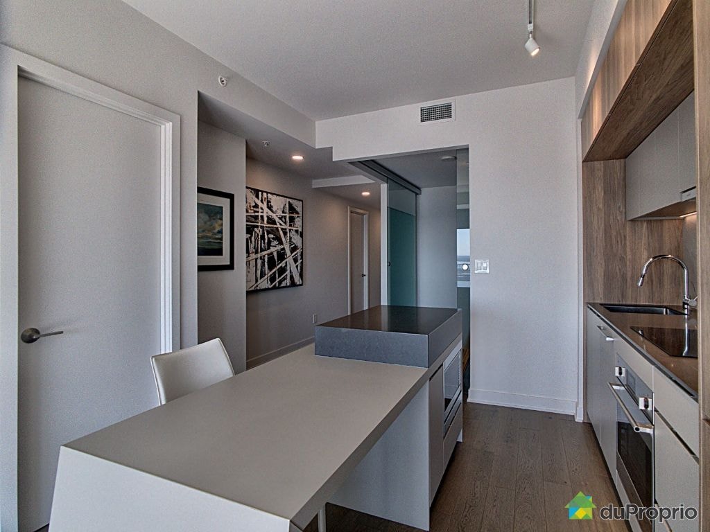 $685,000 - Condominium in Ville-Marie (downtown, old Mtl) — photo 3