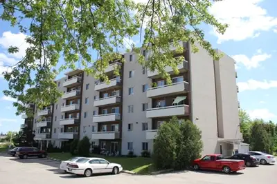 Enjoy the comforts of this serene, mature building located in Brantford's North End, from King Georg...