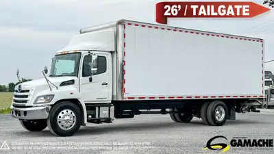 Heavy truck - # STOCK: C-34136 2017 HINO 338 CAMION FOURGON AVEC HAYON ÉLÉVATEUR 2017 HINO 338 TRUCK...