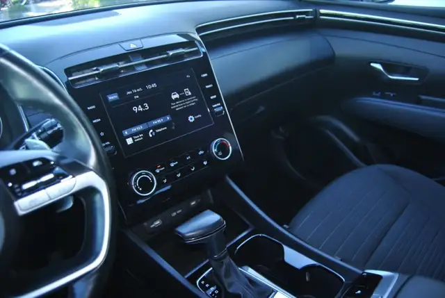 2022 Hyundai Santa Cruz Preferred AWD , Carplay , Heated Seats in Cars & Trucks in Gatineau - Image 16