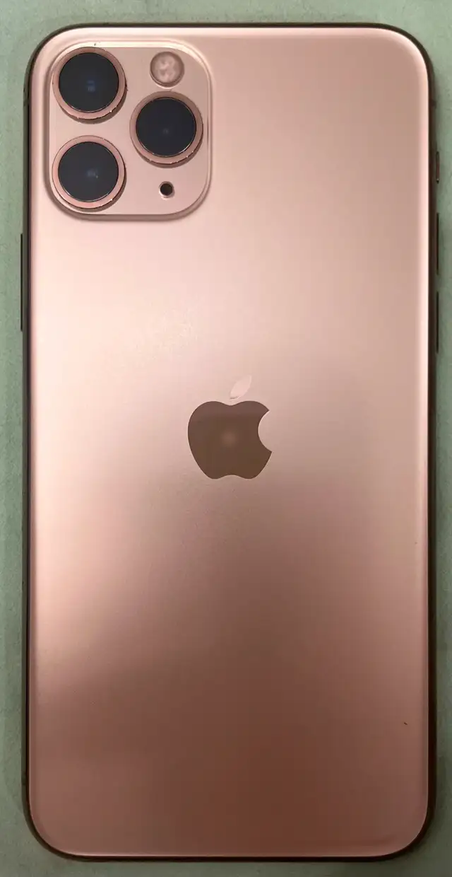 iPhone 11Pro in excellent condition458404076024637441